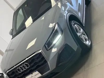 Usata Audi Q2 Business 116 CV (85 kW) 2022 Bianco SUV