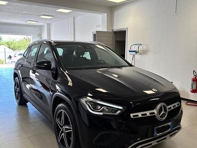 Usata Mercedes GLA200 Premium 149 CV (109 kW) 2023 Nero SUV