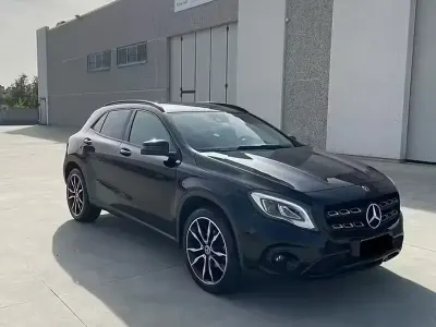 Usata Mercedes GLA200 Edition 136 CV (100 kW) 2017 SUV