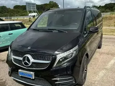 Usata Mercedes V300 237 CV (174 kW) 2021 Nero Monovolume