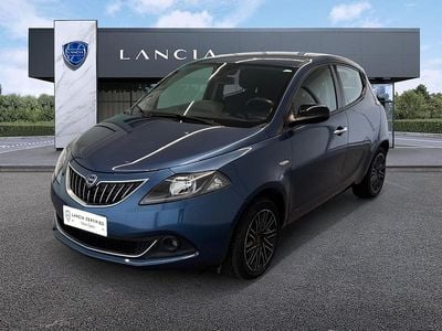 Usata Lancia Ypsilon Gold 70 CV (51 kW) 2022 Blu/azzurro Utilitaria