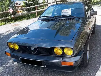 Second-hand Alfa Romeo Alfetta 158 CP (116 kW) 1983 Verde Coupe