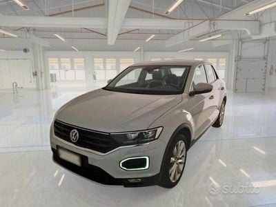 Usata VW T-Roc Advance 115 CV (84 kW) 2020 Bianco SUV