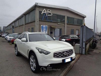Usata Infiniti Fx30 Premium 238 CV (175 kW) 2010 Bianco SUV