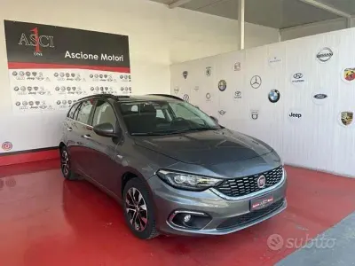 Usata Fiat Tipo Lounge 120 CV (88 kW) 2019 Grigio Station wagon