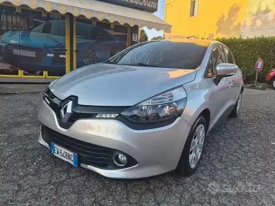 Usata Renault Clio IV 72 CV (52 kW) 2015 Grigio Berlina