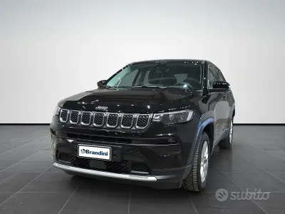 Usata Jeep Compass Altitude 131 CV (96 kW) 2025 Solid black SUV