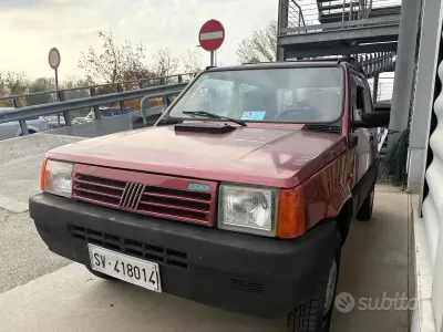 Usata Fiat Panda 4x4 50 CV (36 kW) 1992 Rosso Utilitaria