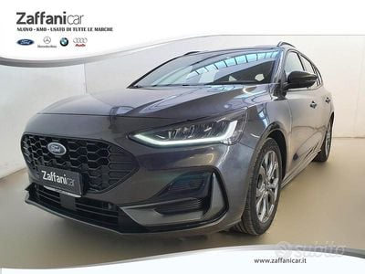 Grigio scuro Usata 2023 Ford Focus ST-Line Station wagon | 20.890 € (Cara)