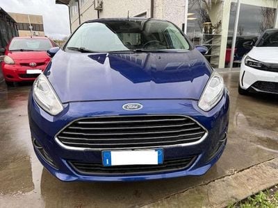 Usata Ford Fiesta Titanium 60 CV (44 kW) 2016 Blu/azzurro Berlina