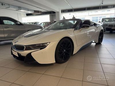 Usata BMW i8 373 CV (274 kW) 2020 Bianco Coupé