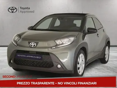 Usata Toyota Aygo Trend 72 CV (52 kW) 2022 Verde Utilitaria