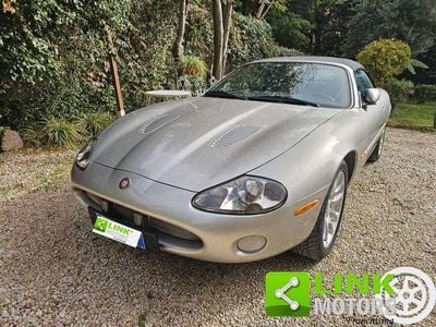 Jaguar XKR