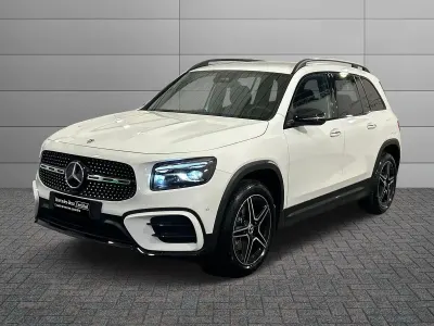 Nuova Mercedes GLB180 AMG Line Premium 116 CV (85 kW) 2026 Bianco polare SUV