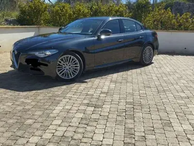 Usata Alfa Romeo Giulia Super 150 CV (110 kW) 2017 Berlina