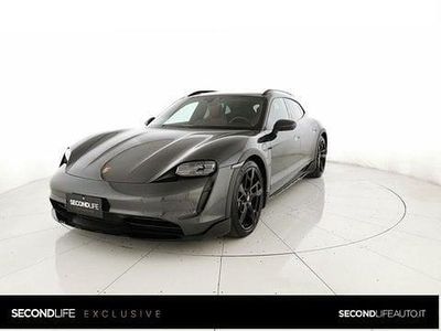 Usata Porsche Taycan 4 Cross Turismo Cross Turismo 280 kW (381 CV) 2023 Nero Station wagon