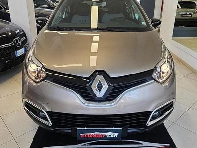 Usata Renault Captur Zen 90 CV (66 kW) 2016 Marrone SUV