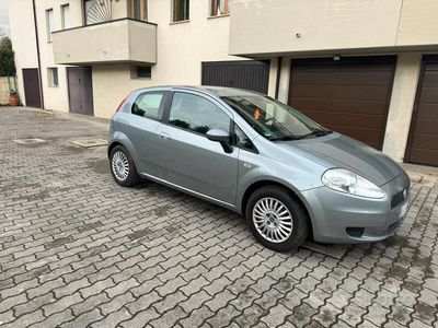 usata Fiat Grande Punto 3p 1.2 Active c/clima 65cv