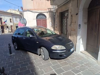 Occasion Fiat Croma 147 ch (108 kW) 2009 Bleue Break