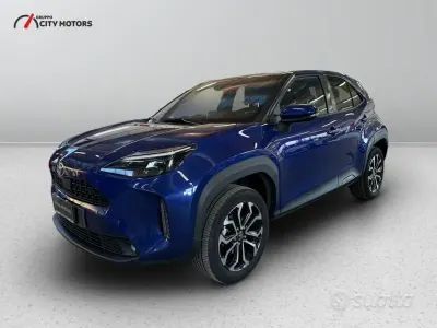 Usata Toyota Yaris Cross Trend 116 CV (85 kW) 2023 Blu SUV