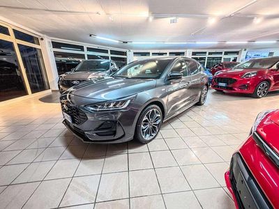 Usata Ford Focus ST-Line 125 CV (91 kW) 2022 Grigio Berlina