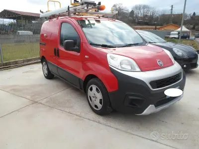 Usata Fiat Fiorino 95 CV (69 kW) 2017 Rosso Monovolume
