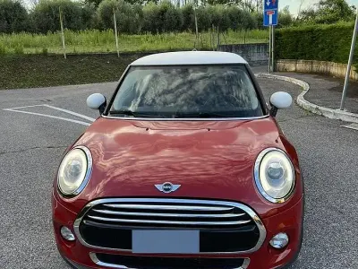 Occasion Mini Cooper D 116 ch (85 kW) 2014 Rouge Citadine