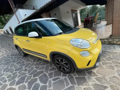 Usata Fiat 500L Lounge 120 CV (88 kW) 2017 Giallo Monovolume