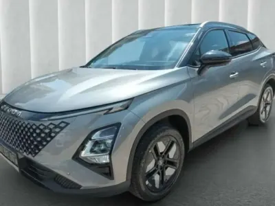Nuova Omoda 5 147 CV (108 kW) 2026 Metal silver tetto nero SUV