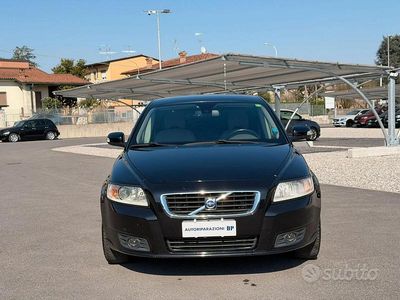 Usata Volvo V50 185 CV (136 kW) 2007 Nero Station wagon