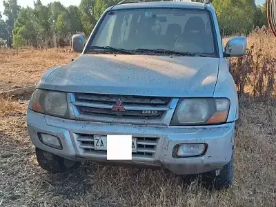 Usata Mitsubishi Pajero 2000 SUV