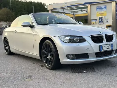 Usata BMW 320 Cabriolet 177 CV (130 kW) 2010 Grigio Cabrio