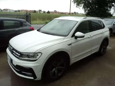 Gebraucht VW Tiguan Sport 150 PS (110 kW) 2019 Weiß SUV