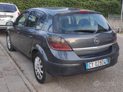 usata Opel Astra 1.7 TD