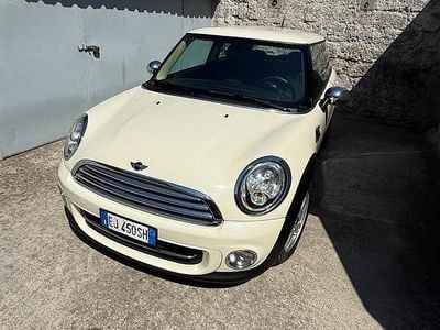 Usata Mini Cooper 90 CV (66 kW) 2011 Bianco Utilitaria