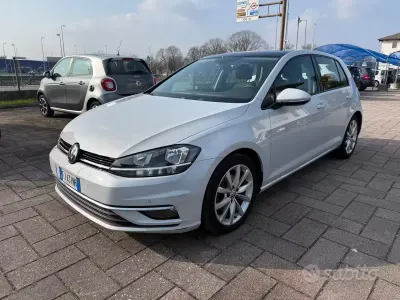 Używany VW Golf VII Executive 150 KM (110 kW) 2017 Szary Sedan/Limuzyna