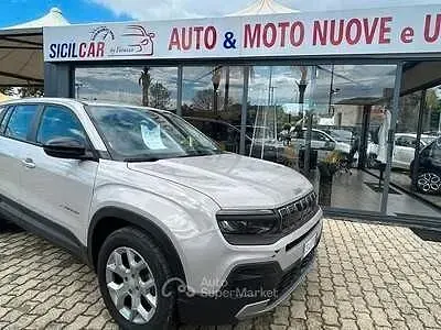 Usata Jeep Avenger Summit 101 CV (74 kW) 2024 Beige SUV