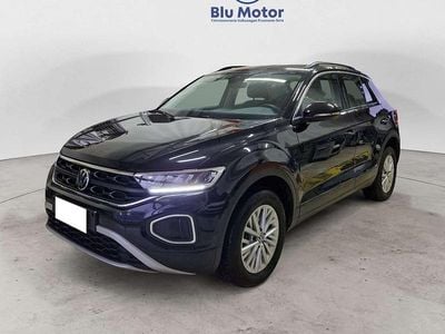 Usata VW T-Roc Life 150 CV (110 kW) 2025 Deep black perlato SUV