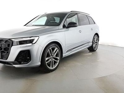 Usata Audi Q7 S-Line 286 CV (210 kW) 2024 Argento satellite SUV