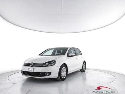 Usata VW Golf VII Highline 104 CV (76 kW) 2012 Bianco