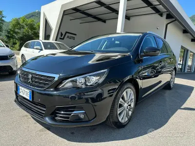 Usata Peugeot 308 SW Allure 131 CV (96 kW) 2021 Nero Station wagon