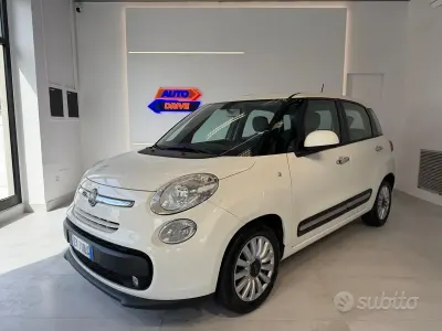 Usata Fiat 500L Lounge 105 CV (77 kW) 2015 Bianco Monovolume
