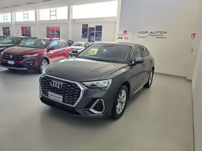 Usata Audi Q3 S-Line 150 CV (110 kW) 2024 Grigio daytona SUV