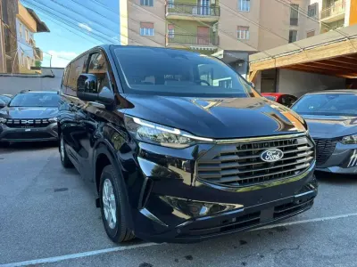 Occasion Ford Transit Custom Titanium 136 ch (100 kW) 2025 Noir Break