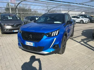 Begagnad Peugeot 2008 GT 130 HK (95 kW) 2021 Blå SUV