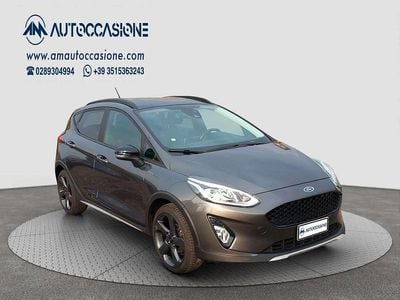 Usata Ford Fiesta Active 101 CV (74 kW) 2019 Grigio Utilitaria