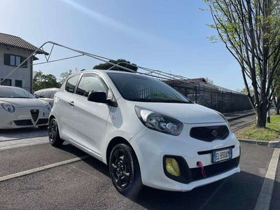 usata Kia Picanto 1.0 Urban 3p per Neopatentati