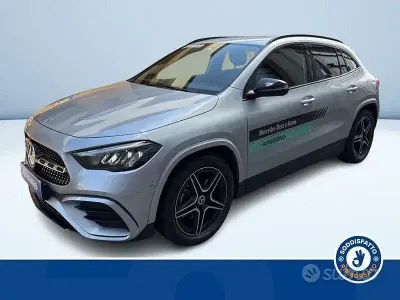 Usata Mercedes GLA180 AMG line 116 CV (85 kW) 2025 Grigio SUV
