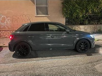 Usata Audi A1 90 CV (66 kW) 2016 Grigio Utilitaria