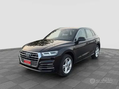 Usado Audi Q5 S-line plus 204 CV (150 kW) 2020 Negro SUV